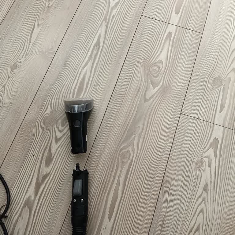 Bissell Koltuk Yıkama Makinesinde Tek Noktadan Sürekli Kırılma Ve Ücretsiz Parça Değişimi Talebi