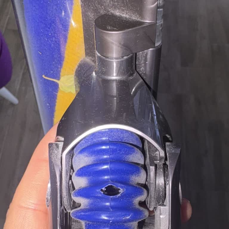Dyson’la Aldığım Kırık Temizleme Başlığı İçin Söz Verilen Ücretsiz Değişim Reddedildi