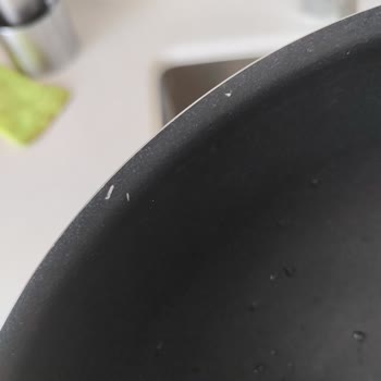 Tefal Wok Tava Kaplaması Kısa Sürede Soyuldu Ayıplı Ürün İadesi Talebi