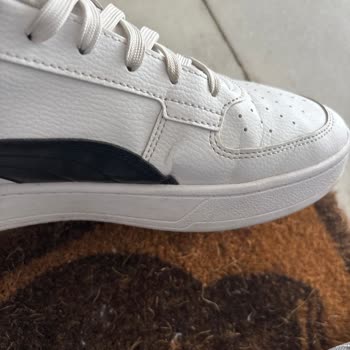 Sadece Bir Hafta İçinde Puma Ayakkabıda Deri Yırtılma Ve Aşınma: İade Ve Değişim Talebi
