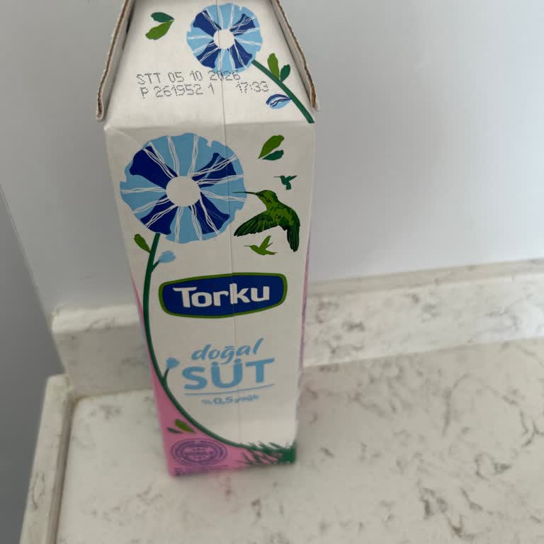Torku Süt Paketi Tadını Ve Kokusunu Kaybetti, Çocuk İçmek Güvenli Değil