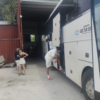 Araç Arızası Ve Rehberin Kırıcı Tutumu