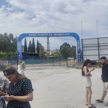 Araç Arızası Ve Rehberin Kırıcı Tutumu