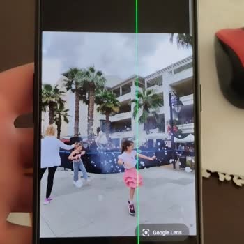 Realme GT2 Pro’da Güncelleme Sonrası Beliren Yeşil Çizgi Üretim Hatası