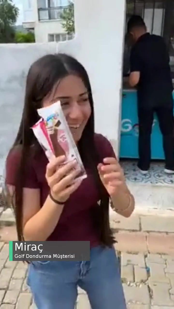 Golf Dondurma Özür Paketi İstiyorum videonun kapak resmi