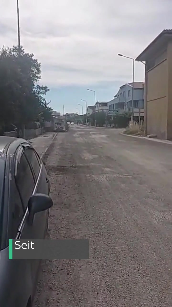 İzmir Dikili Belediyesi Yolların Hali Ortada! videonun kapak resmi