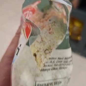 Küflü Lor Peyniri Ve İade Talebine Cevap Vermeyen Mağaza