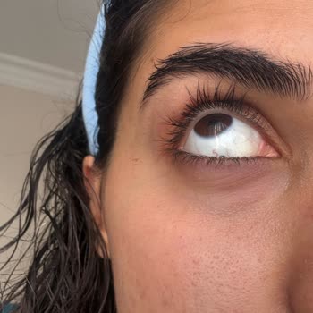 Kirpiklerim Kesildi, Yedek Lastik Sürekli Yerinden Çıkıyor