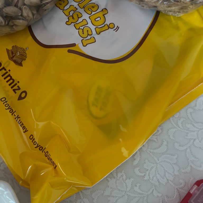 Leblebi Çarşısı'nda Bayat Çerez Satışı Ve İade Talebi