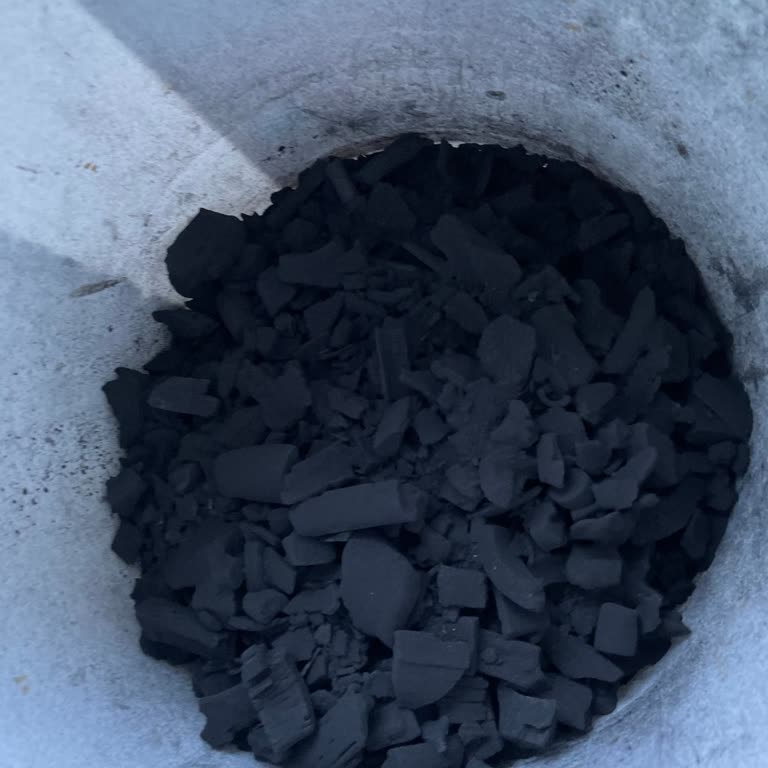 Şok Market'ten Alınan Bio Mangal Kömürü Toz Halinde Ve Yanmıyor