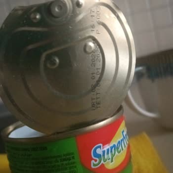 Superfresh Konserve Mısırda Canlı Yabancı Madde Çocuk Sağlığı Tehlikede