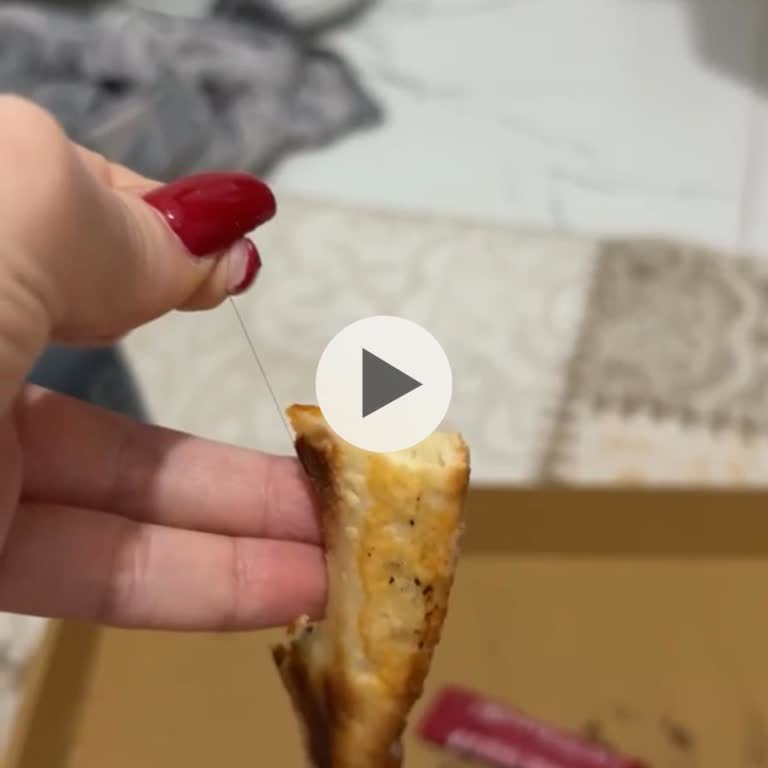 Pizza Hamurunda Hijyen Sorunu: Kıl Bulunması Ve İade Talebinin Reddedilmesi