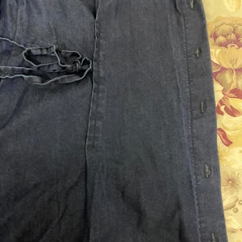 Denim Elbisesinde Yıkama Sonrası Beyaz Çizgiler Ve Kalite Sorunu