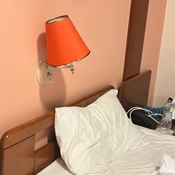 Tatilbudur Tur Görevlisinin Zorla 50 Euro Şehir Vergisi Talep Etmesi Ve Tehditli Mesajları