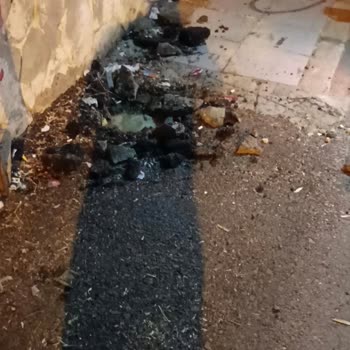 Kanalizasyon Tıkanıklığı Ve Yanlış Bildirim Nedeniyle Mahallede Şiddetli Koku
