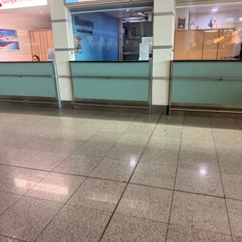 Ajet Kontuarında Personel Yokluğu Nedeniyle Uçuşumu Kaçırdım Ve İade Talep Ediyorum