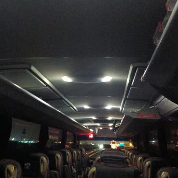 Nevşehir Seyahat Otobüsünde Gece Işıkları Kapatılmadı Yolcu Konforu Etkilendi