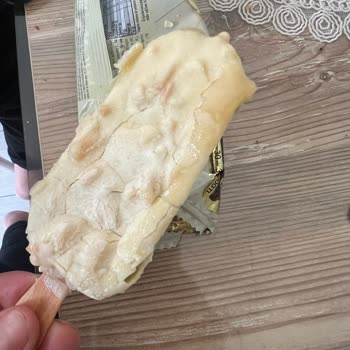 Magnum Beyaz Dondurmasında Hijyen Sorunu Ve Güven Kırılması