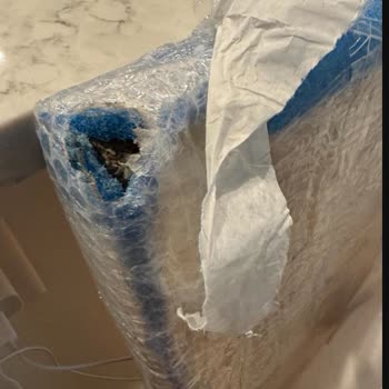 Navlungo Ve Fedex Gecikmeli Ve Hasarlı Gönderi Sanat Eserime Zarar Verdi