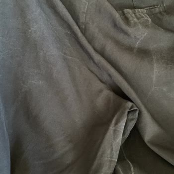 Nugu Lacivert Takım Pantolonu Yıkamada Beyazladı Ve İade Reddi