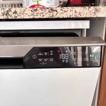 Arçelik Bulaşık Makinesi Kapağı Açılıyor, Köpük Bırakıyor Ve Servis Sorunu Çözmüyor