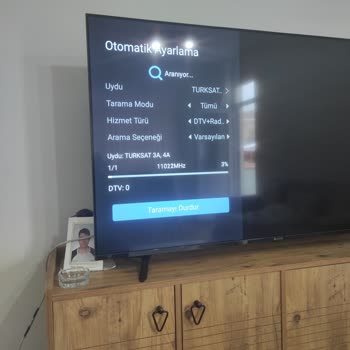 Dijitsu 65 İnç Televizyonda YouTube Ve Kanal Sorunları Yazılım Güncellemesi Talep Ediliyor