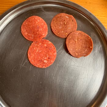 Polonez Dana Pepperoni Kalitesindeki Ani Düşüş Restoranımda Maddi Ve İtibar Kaybına Yol Açtı
