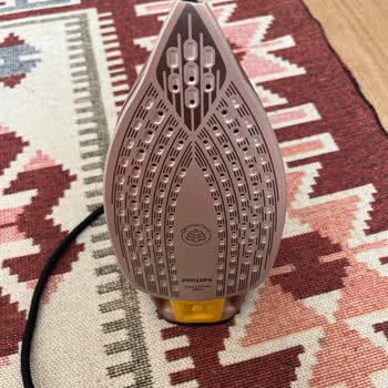 Philips Azur 8000 Ütüsü Kısa Sürede Kırıldı, Garanti Kapsamında Değişim Talebi