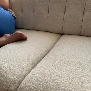 İstikbal Mitra Koltuk Takımının Kumaş Tiftiklenmesi Ve Müşteri Hizmetlerinden Yanıt Almama
