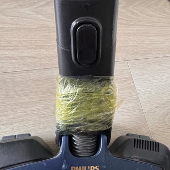 Philips 8000 Series Süpürgenin Ayak Kısmı Kırıldı, Garanti Kapsamında Ücretsiz Onarım İstiyorum