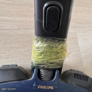 Philips 8000 Series Süpürgenin Ayak Kısmı Kırıldı, Garanti Kapsamında Ücretsiz Onarım İstiyorum