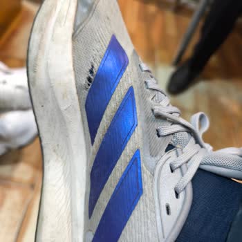 Garanti Süresi Dolmadan Ayakkabının Kendi Kendine Açılması Ve Adidas'ın Kullanıcı Hatası İddiası