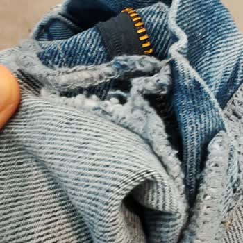 Mavi Hunter Kot Pantolonunda Dikiş Patlaması Ve Hızlı Çözüm Talebi