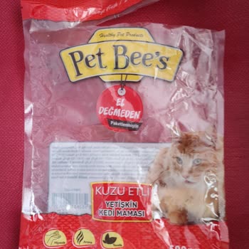 Carrefour'dan Aldığım Kedi Maması Kedimi Hasta Etti, İlgisiz Ve Yetersiz Destek