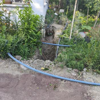 Aksa Gaz Ekiplerinin Kazı Sonrası Alanı Düzgün Kapatmaması Ve İlgisizliği