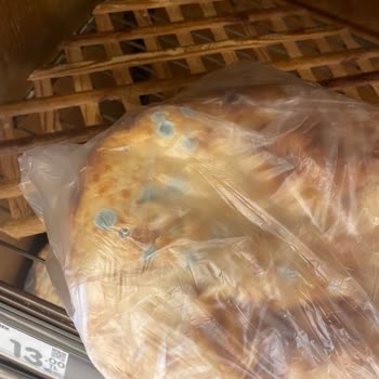 Şok Markette Küflü Ekmek Satışı Ve Personel İhmali