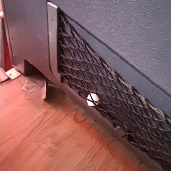 Temizlenmemiş Otobüs Ve Dar Koltuklar Nedeniyle Hayal Kırıklığı