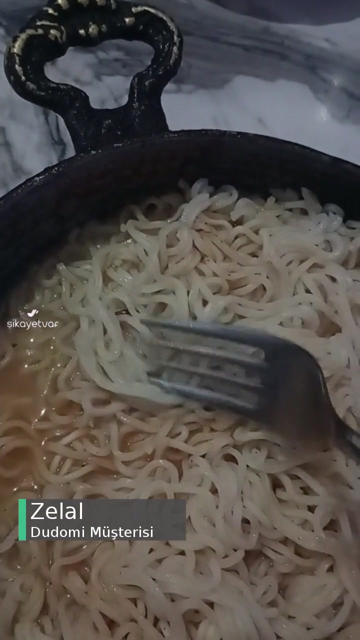 Dudomi Noddle'da Böcek Çıktı videonun kapak resmi