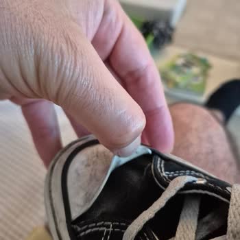 Converse Chuck Taylor Ayakkabısında Kısa Sürede Bağlantı Açılması Ve Garanti Reddi