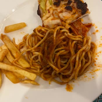 Otelde Yetersiz Yemek Çeşitliliği Tatili Bozdu