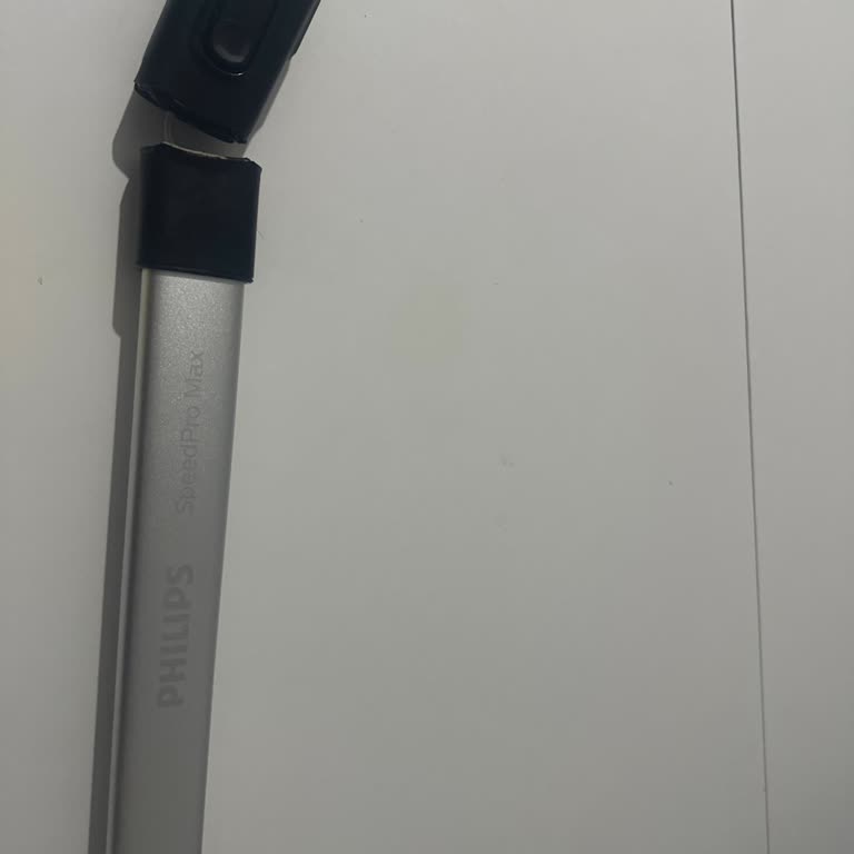 Philips 7000 Dikey Süpürge Sürekli Arızalar Ve Ücretsiz Değişim Talebi