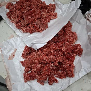 Migros Kıymasında Hayvan Dışkısı Bulunduğu İçin Hijyen Şikayeti