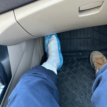 Ön Tekerlek Sıkışması Nedeniyle Kendiliğinden Fren Yapan Hero Dash Motoru Kazaya Neden Oldu