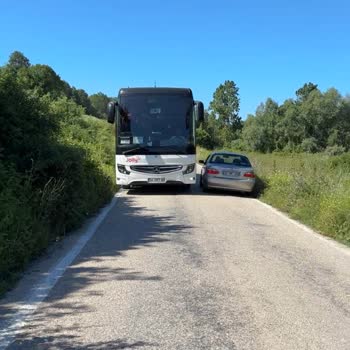 Jolly Tur Otobüs Şoförünün Tehlikeli Sürüşü Üç Yakın Kaza Riski Oluşturdu