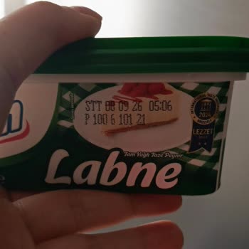 İçim Labne Peynirinde Pembe Lekeler Ve Bebek İçin Güvensizlik