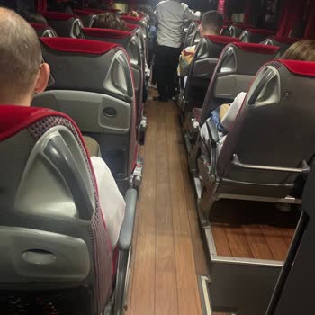 Yüksek Ücretli Seferde Eski Otobüs Ve Yetersiz Personel Nedeniyle Tam İade Talebi