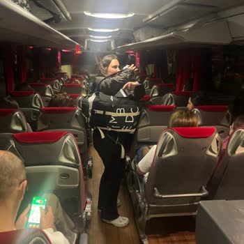 Yüksek Ücretli Seferde Eski Otobüs Ve Yetersiz Personel Nedeniyle Tam İade Talebi