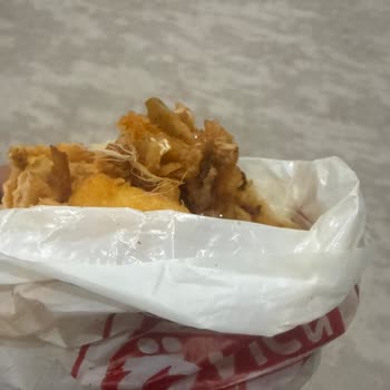 Çiğ Tavuk Döner Ve Saç Sorunu Nedeniyle Hijyen Şikayeti Ve İade Talebi