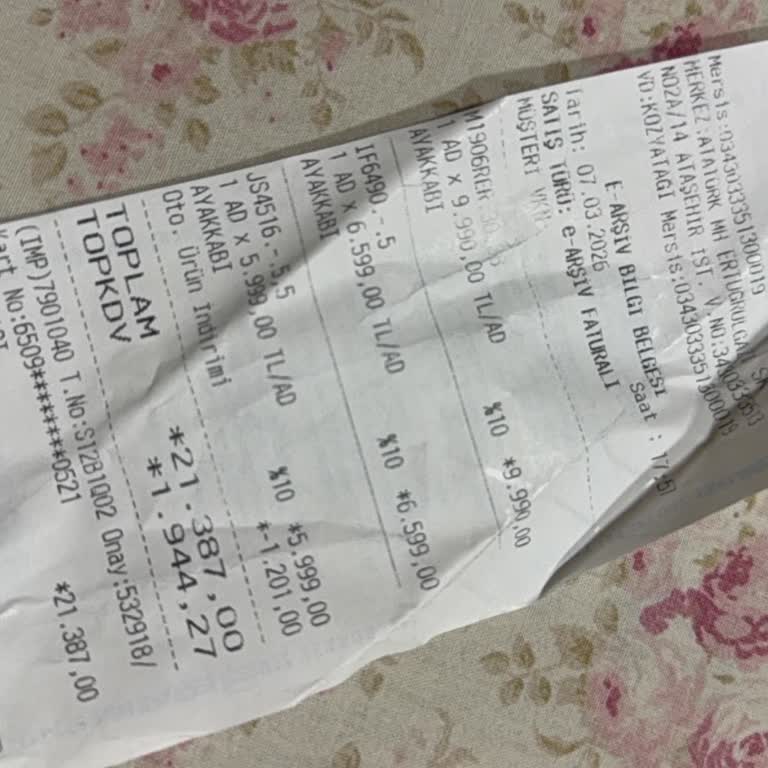 Adidas Ayakkabısında 1 Saatte Şok Bollaşma