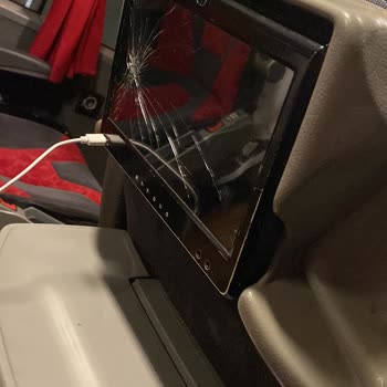 Kırık Koltuklar Ve Güvensiz Sürüş Nedeniyle Kamil Koç Otobüsünde Yaşadığım Kötü Yolculuk Deneyimi